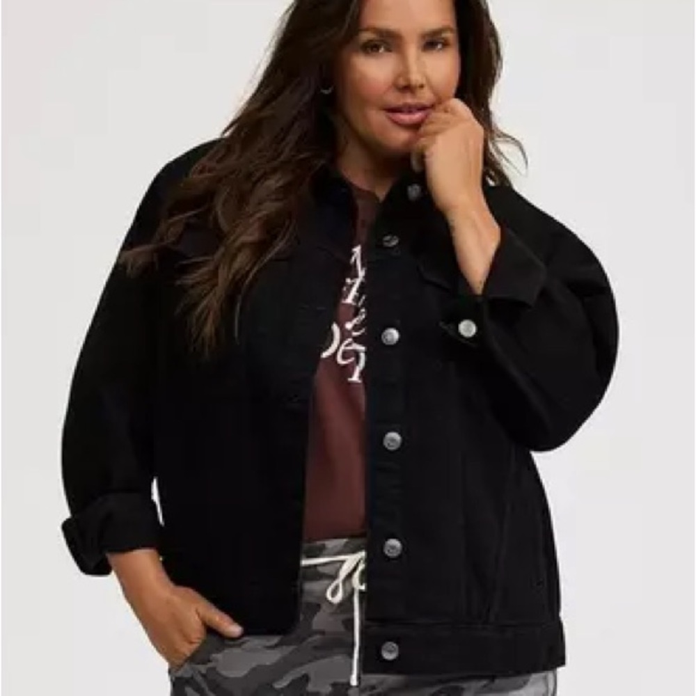 Torrid New Relaxed Denim Trucker Jacket 1